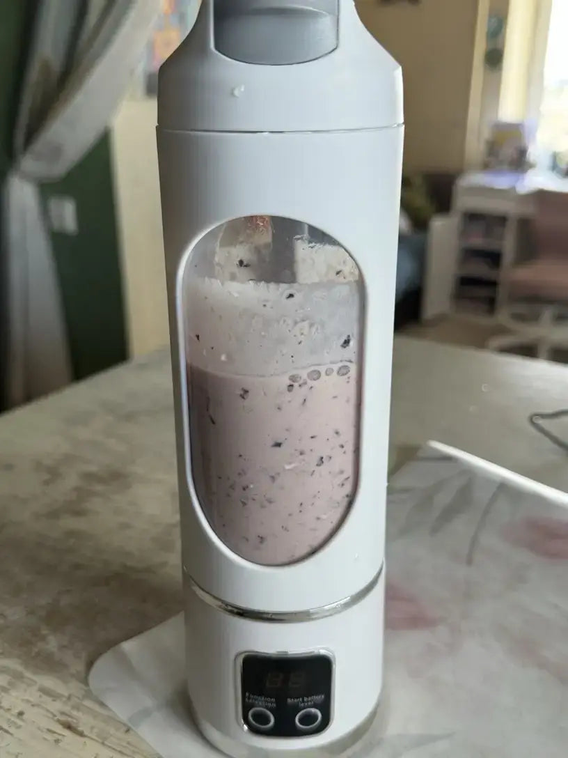 HomeLuxe™ BlendPro Portable Smoothie Maker